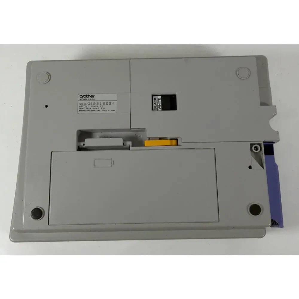 Brother P-Touch Label Maker Electronic Labeling System PT-25 w/ Tape & Case